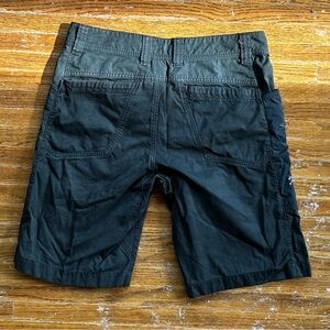 Arc'teryx Black Cargo Shorts Lightweight Casual